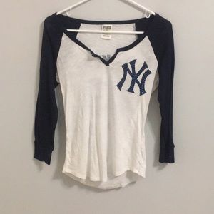 Yankees Baseball Tee